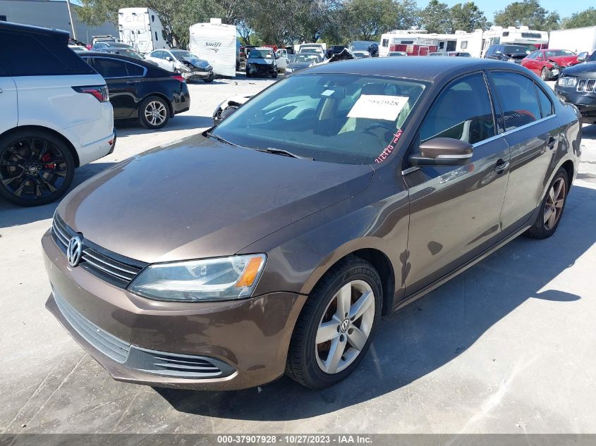 2013 VOLKSWAGEN JETTA SEDAN TDI 3VW3L7AJ5DM422088