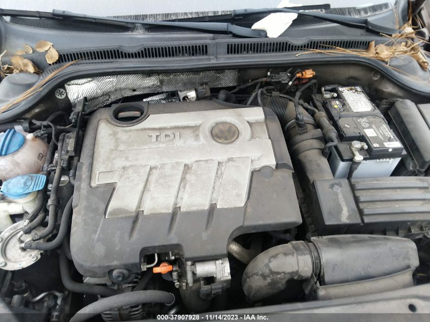 2013 VOLKSWAGEN JETTA SEDAN TDI 3VW3L7AJ5DM422088