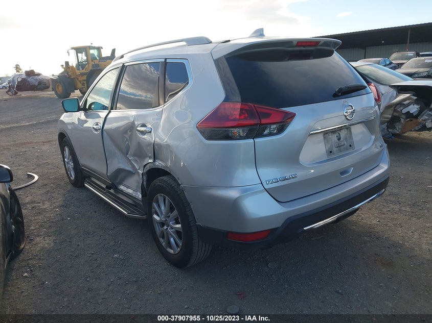 VIN 5N1AT2MT1JC701038 2018 NISSAN ROGUE S/SL