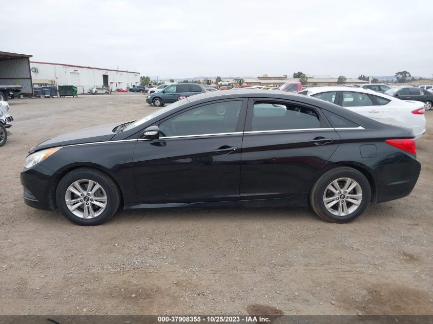 2014 HYUNDAI SONATA GLS - 5NPEB4AC2EH913854