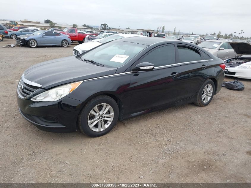 2014 HYUNDAI SONATA GLS - 5NPEB4AC2EH913854