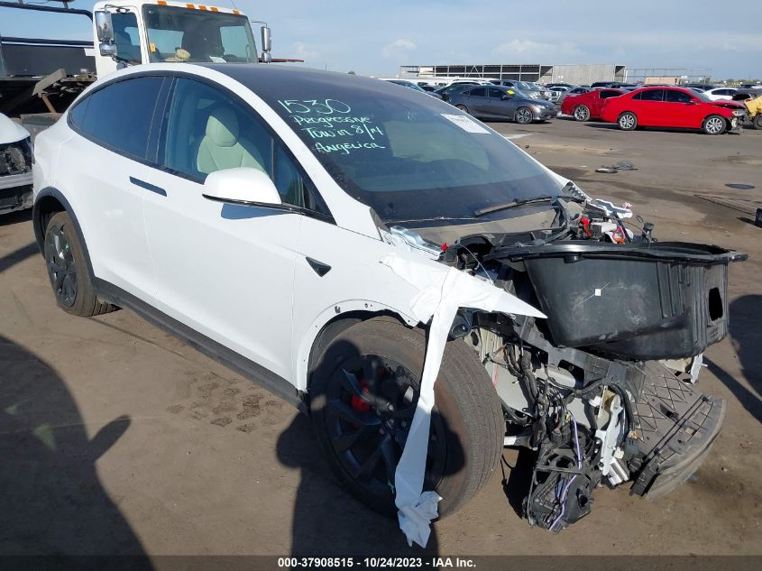 7SAXCBE64PF398262 TESLA MODEL X PLAID 2023
