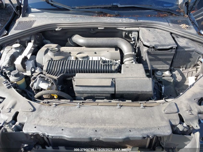 2013 VOLVO S60 T5 - YV1612FH5D2225714