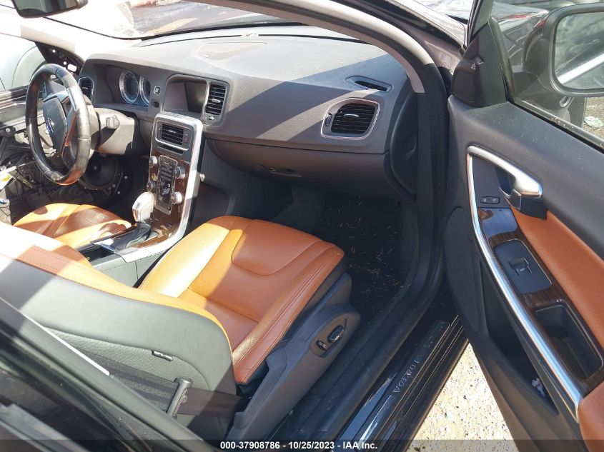 2013 VOLVO S60 T5 - YV1612FH5D2225714