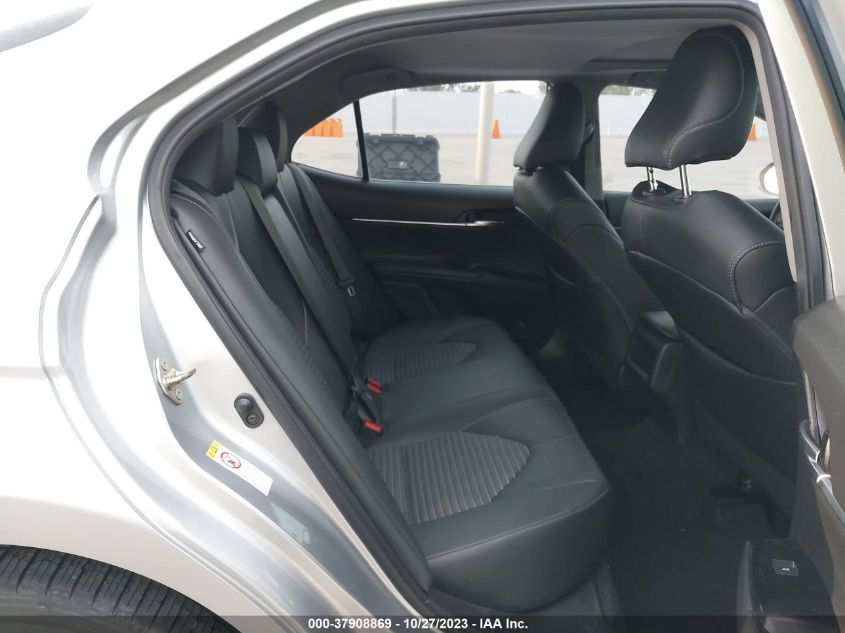 2019 TOYOTA CAMRY LE/SE/XLE/L - 4T1B11HK0KU226676
