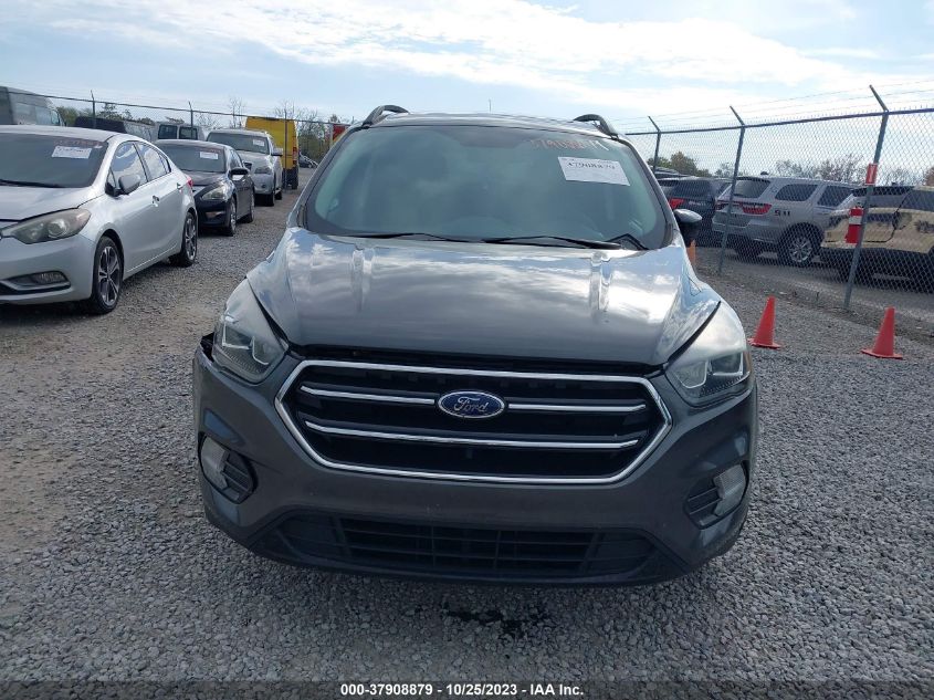 2017 FORD ESCAPE SE - 1FMCU0GD4HUB35475