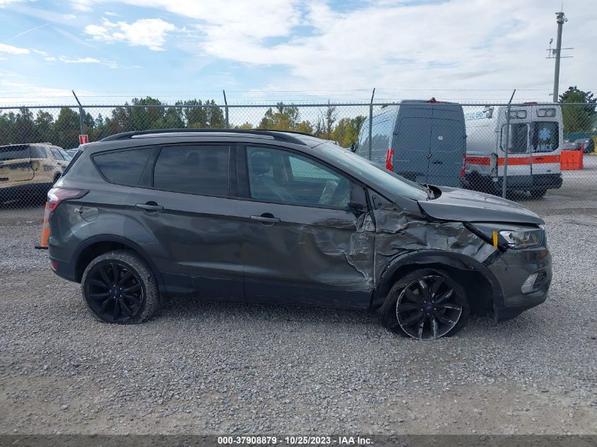 2017 FORD ESCAPE SE - 1FMCU0GD4HUB35475