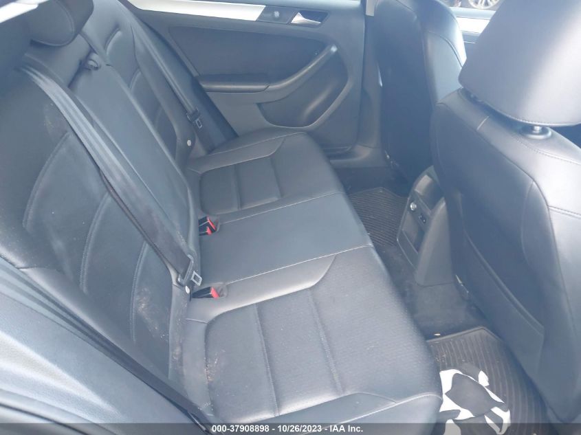 2013 VOLKSWAGEN JETTA SEDAN SE W/CONVENIENCE 3VWDP7AJ7DM309171
