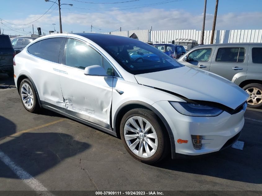 5YJXCBE29LF234851 TESLA MODEL X LONG RANGE 2020