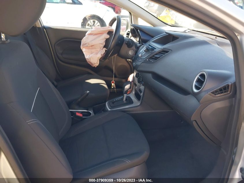 2014 FORD FIESTA SE - 3FADP4EJ8EM196382