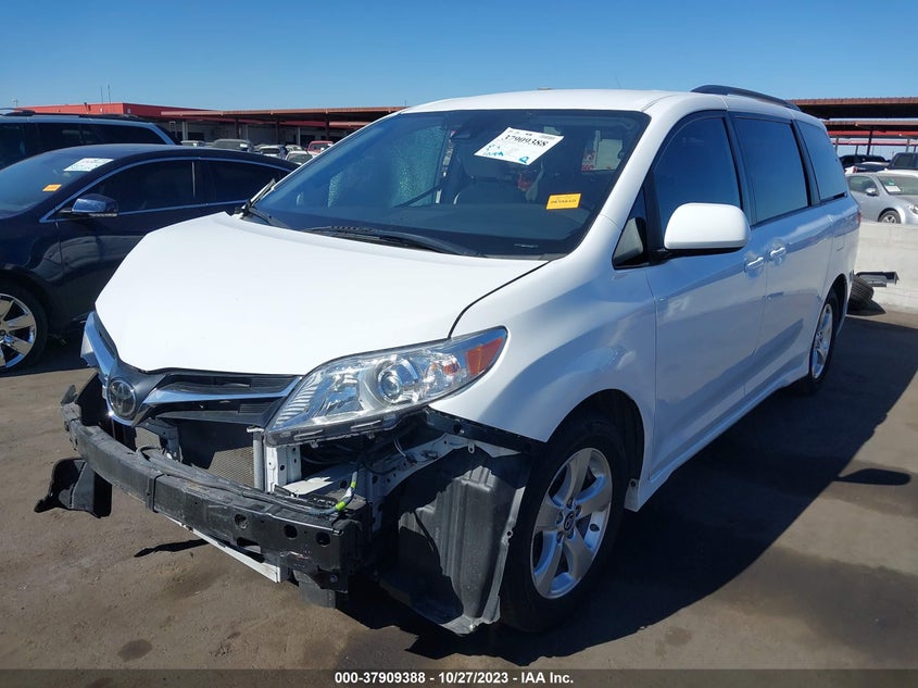 VIN 5TDKZ3DC2LS024760 2020 TOYOTA SIENNA LE