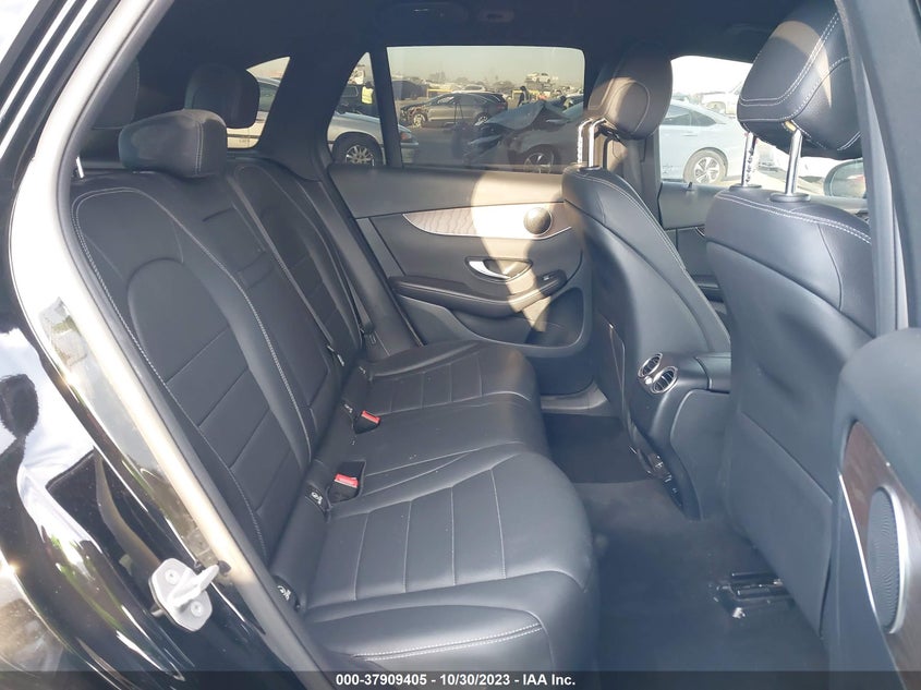 VIN WDC0G4JB8KF623637 2019 MERCEDES-BENZ GLC 300