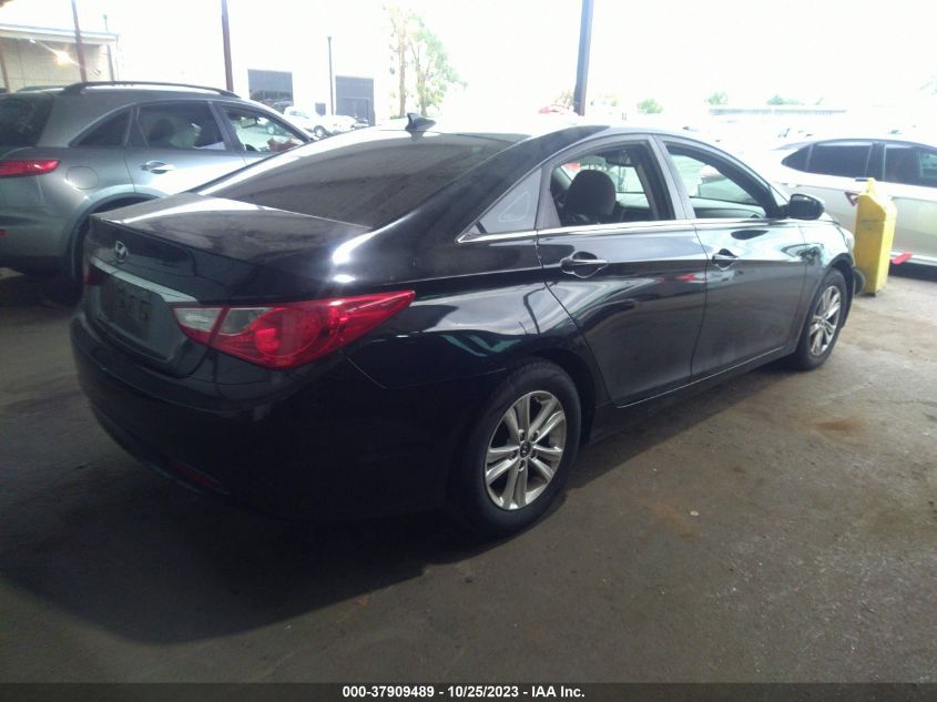 2013 HYUNDAI SONATA GLS - 5NPEB4AC6DH668944