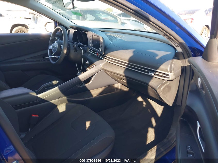 VIN 5NPLM4AG0NH084707 2022 HYUNDAI ELANTRA SEL