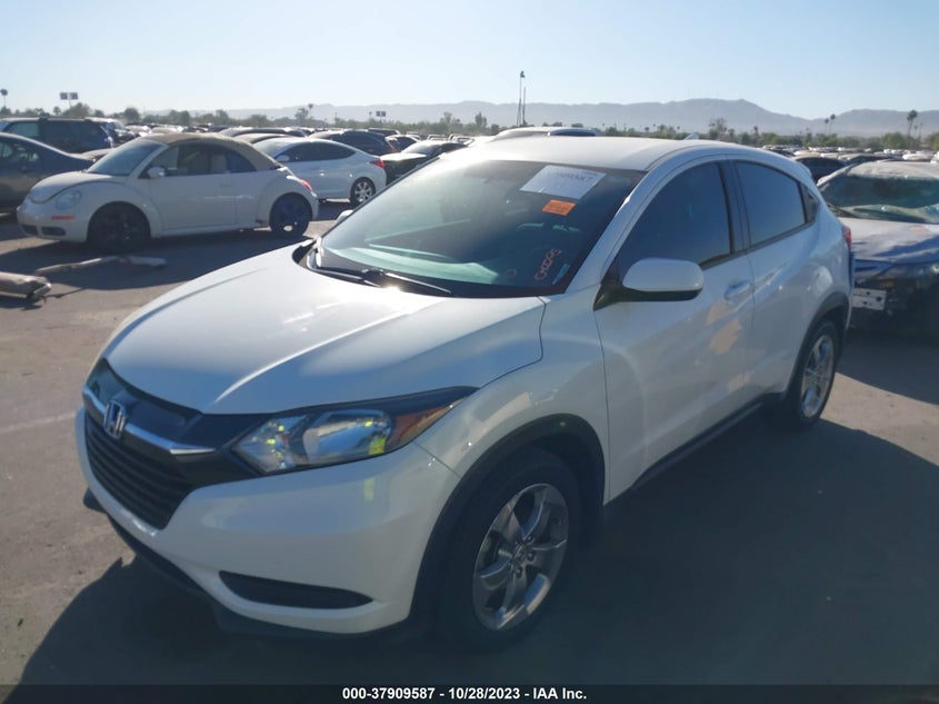 VIN 3CZRU5H39JM717965 2018 HONDA HR-V LX