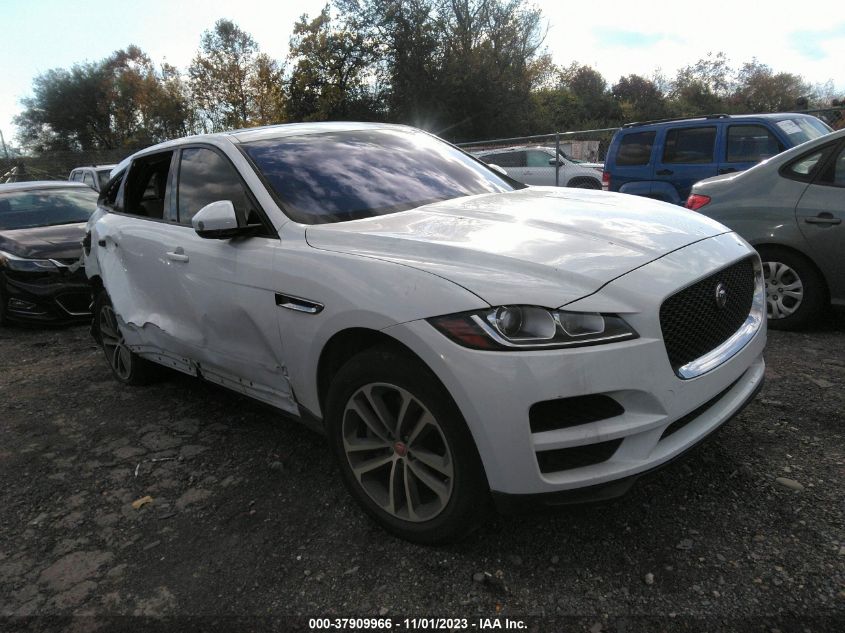 SADCJ2BVXHA060571 JAGUAR F-PACE 35T PREMIUM 2017