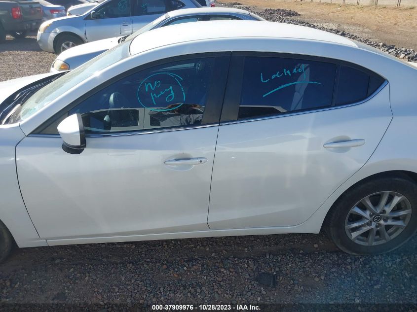 2017 MAZDA MAZDA3 4-DOOR SPORT - JM1BN1U70H1151904