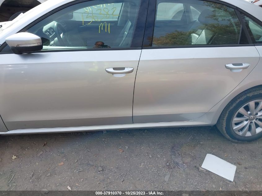 2015 VOLKSWAGEN PASSAT 1.8T WOLFSBURG ED - 1VWAT7A31FC002826