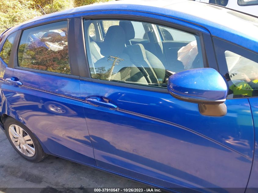 2015 HONDA FIT LX - 3HGGK5H57FM735393