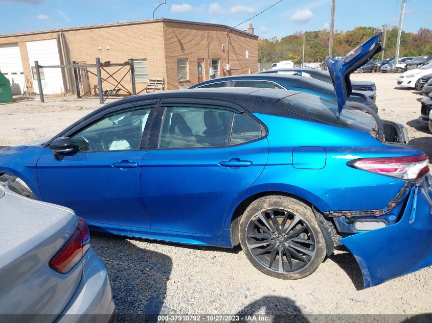 2018 TOYOTA CAMRY XSE - 4T1B61HK6JU126243