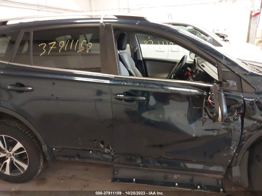 2017 TOYOTA RAV4 XLE - 2T3RFREV4HW623384