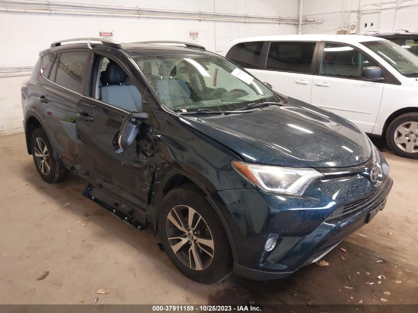 2017 TOYOTA RAV4 XLE - 2T3RFREV4HW623384