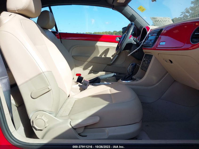 2013 VOLKSWAGEN BEETLE CONVERTIBLE 2.5L 3VW5P7AT5DM826734