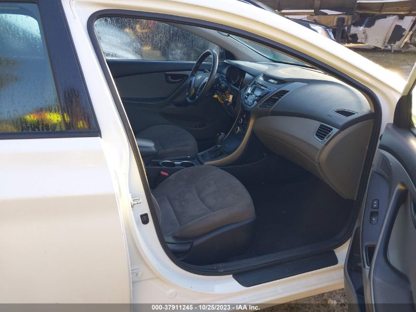 2015 HYUNDAI ELANTRA SE - 5NPDH4AE8FH583120