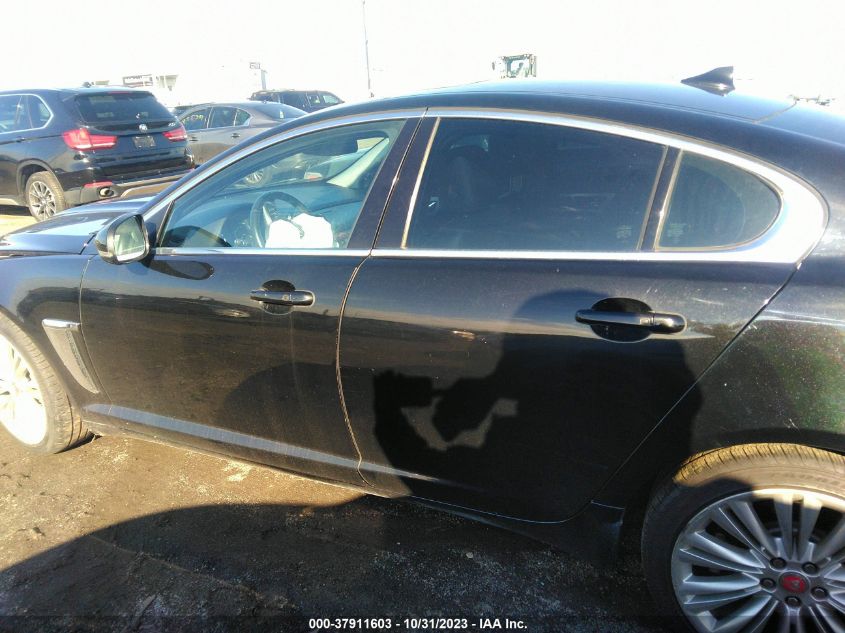 2015 JAGUAR XF I4 T PREMIUM - SAJWA0FS9FPU48528