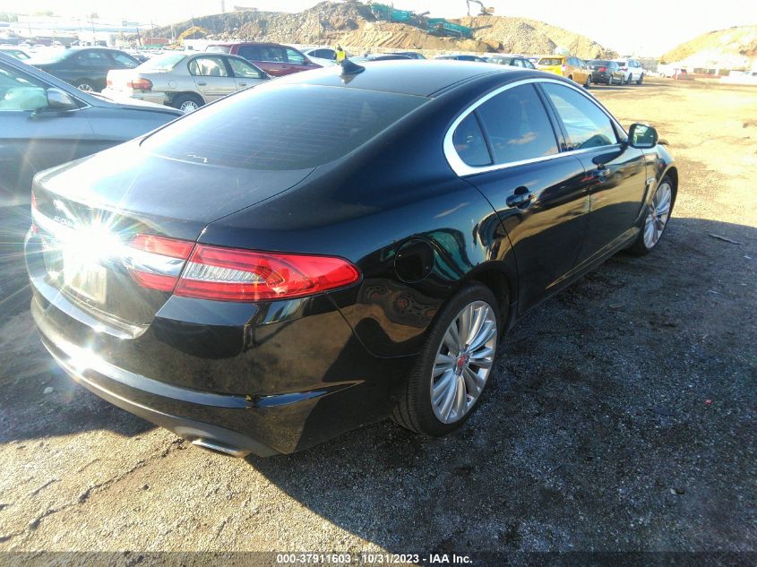 2015 JAGUAR XF I4 T PREMIUM - SAJWA0FS9FPU48528