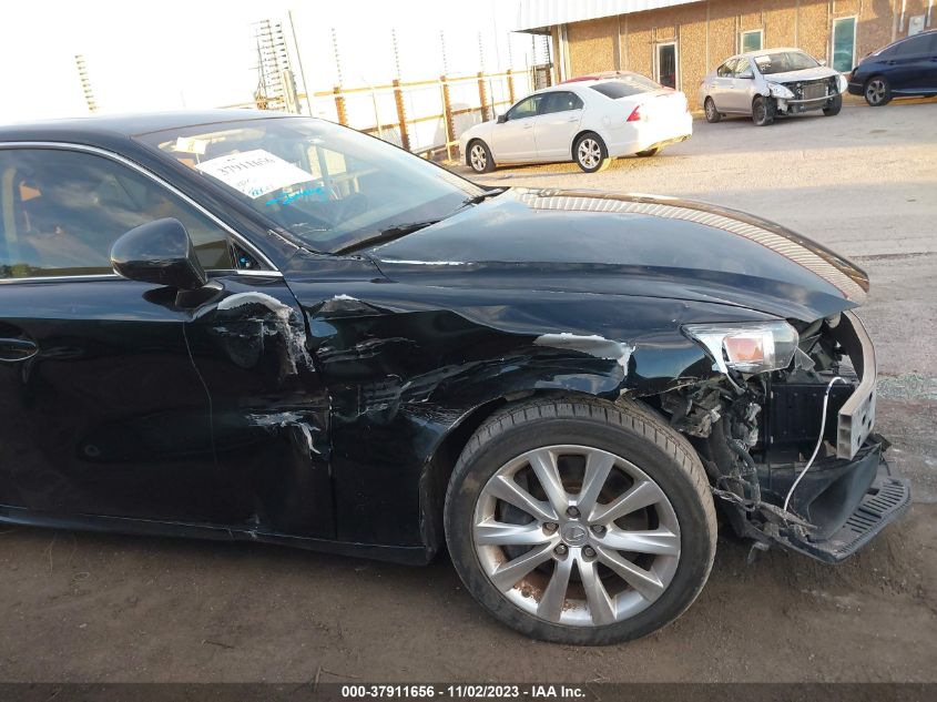 2016 LEXUS IS 200T - JTHBA1D23G5011416