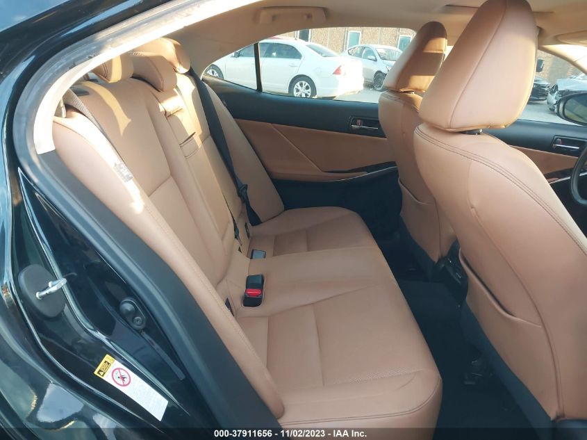 2016 LEXUS IS 200T - JTHBA1D23G5011416