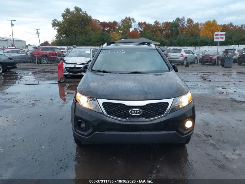 2013 KIA SORENTO LX - 5XYKT3A63DG422350