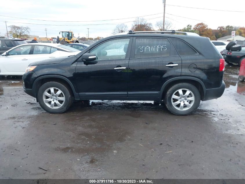 2013 KIA SORENTO LX - 5XYKT3A63DG422350