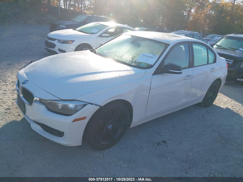 2014 BMW 3 SERIES 320I XDRIVE - WBA3C3C55EF983689