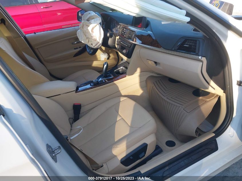 2014 BMW 3 SERIES 320I XDRIVE - WBA3C3C55EF983689