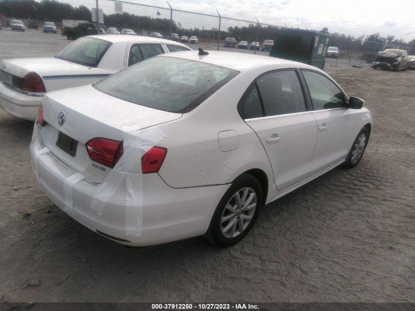 2013 VOLKSWAGEN JETTA SEDAN SE W/CONVENIENCE/SUNROOF 3VWDX7AJ7DM377986