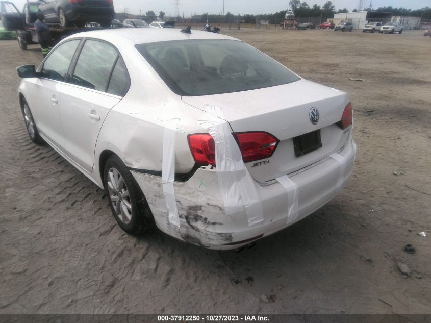 2013 VOLKSWAGEN JETTA SEDAN SE W/CONVENIENCE/SUNROOF 3VWDX7AJ7DM377986