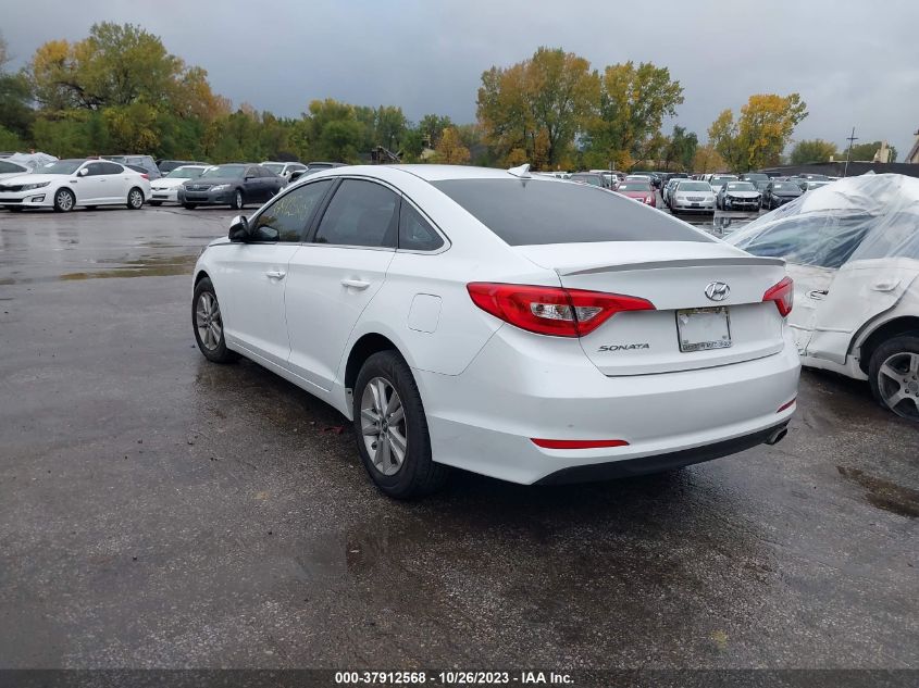 2016 HYUNDAI SONATA 2.4L SE - 5NPE24AF0GH336982