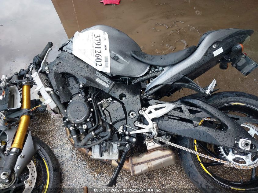 2017 SUZUKI GSX-S1000F - JS1GT7CA8H2100005