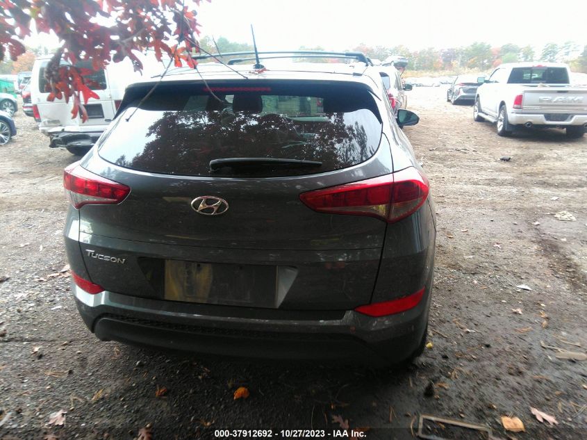 2017 HYUNDAI TUCSON LIMITED/SPORT AND ECO/SE - KM8J33A41HU293437