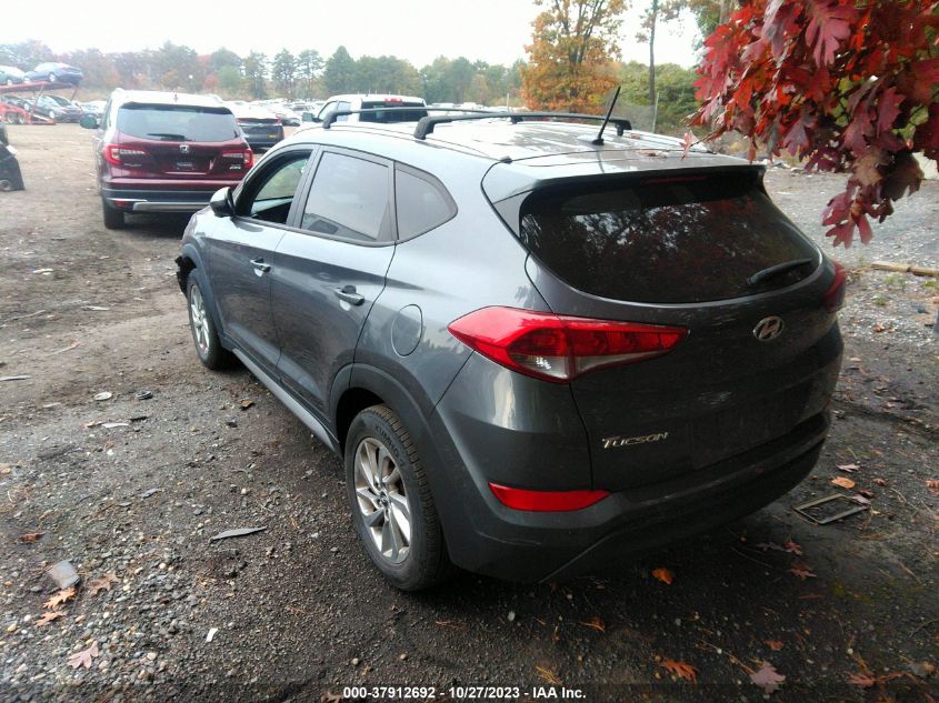 2017 HYUNDAI TUCSON LIMITED/SPORT AND ECO/SE - KM8J33A41HU293437