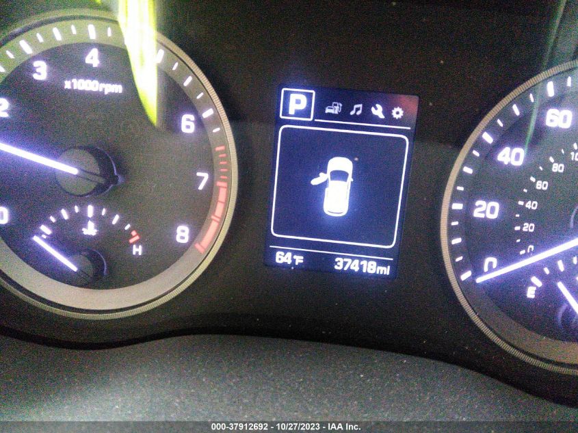 2017 HYUNDAI TUCSON LIMITED/SPORT AND ECO/SE - KM8J33A41HU293437