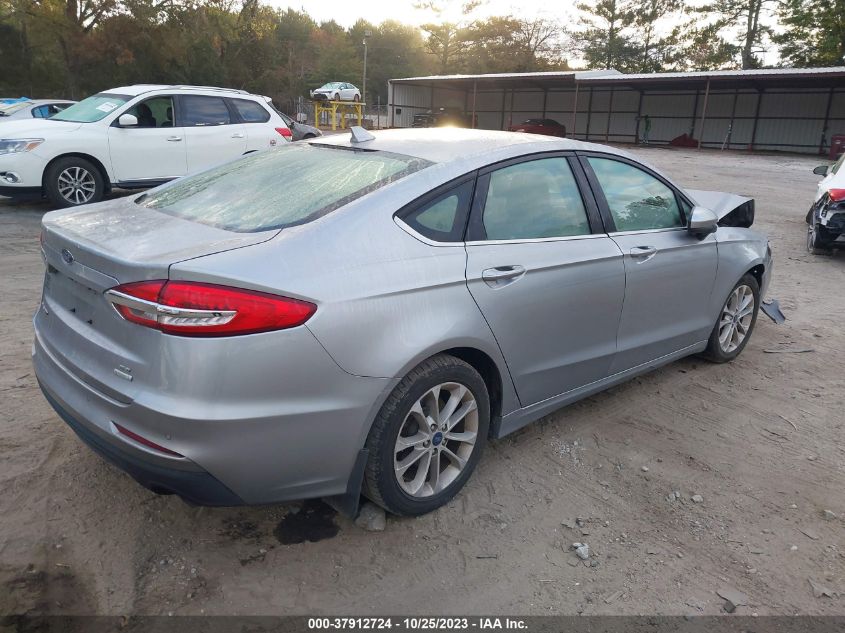 2020 FORD FUSION SE - 3FA6P0HD3LR184194