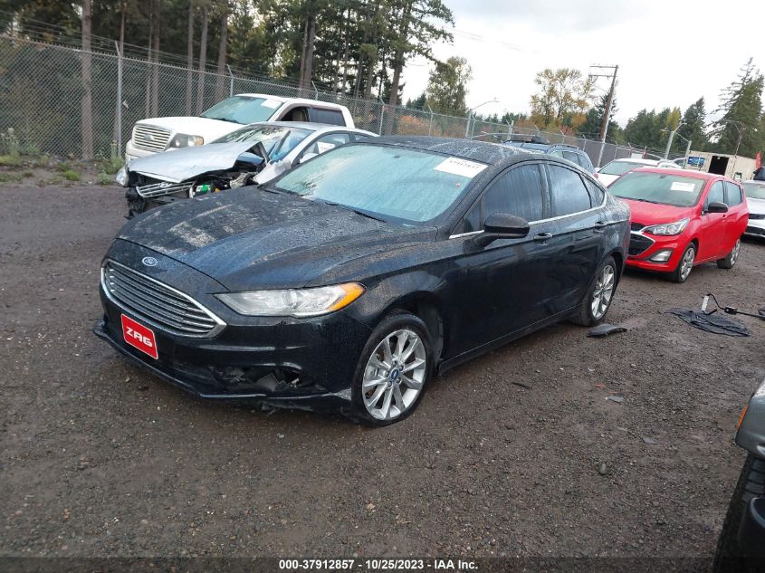 2017 FORD FUSION SE - 3FA6P0H74HR110946