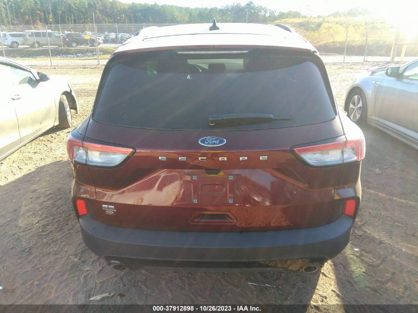 2021 FORD ESCAPE SE - 1FMCU0G63MUA31751