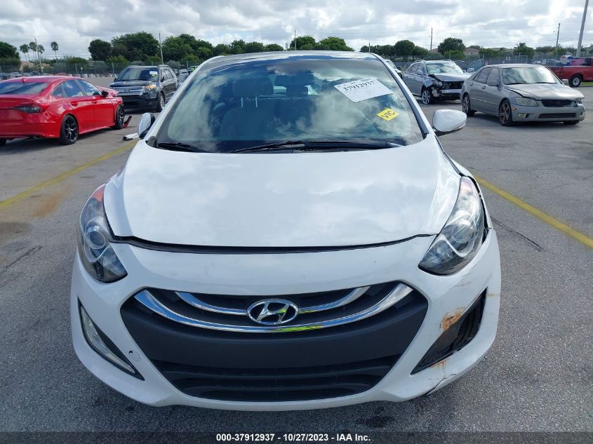 2013 HYUNDAI ELANTRA GT - KMHD35LE2DU092414