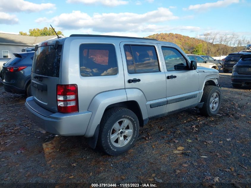 1C4PJMAK7CW105462 2012 JEEP LIBERTY SPORTphoto 4