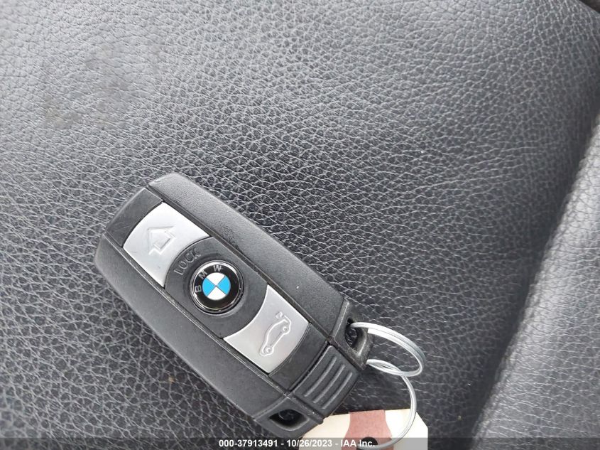 2013 BMW 128I - WBAUN1C54DVR00809