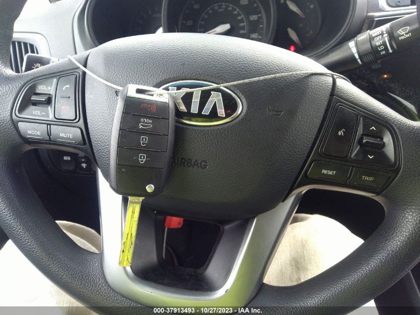 2016 KIA RIO LX - KNADM4A33G6611800